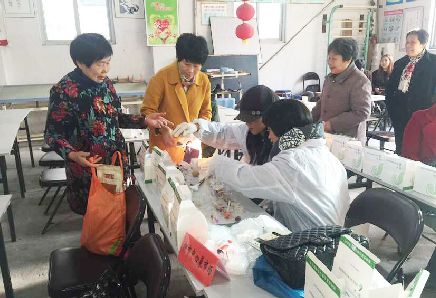 进一步加强食品农兽药残留治理，督促强化食用农产品质量安全源头治理